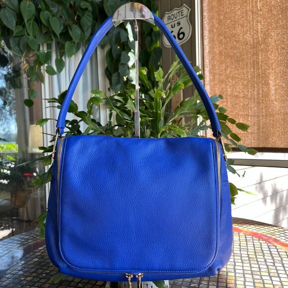 G.I.L.I. Haloguard Blue Leather Multi Pocket Travel RFID Shoulder Bag NWOT - Picture 1 of 12